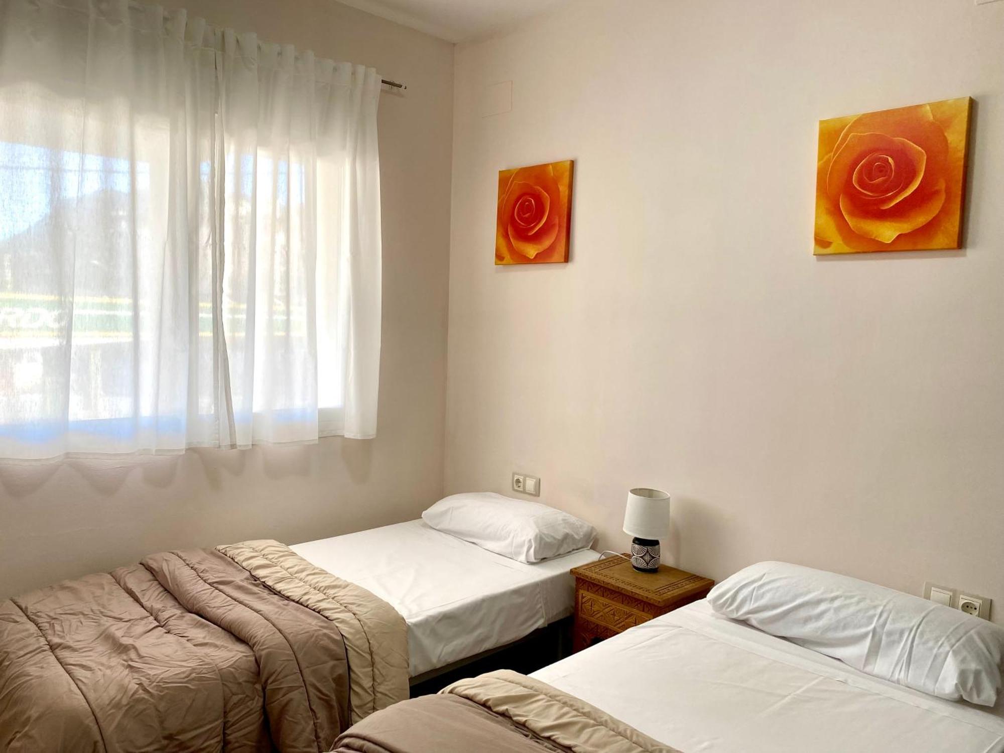 Apartamentos Carlton Vyb Denia Exteriör bild