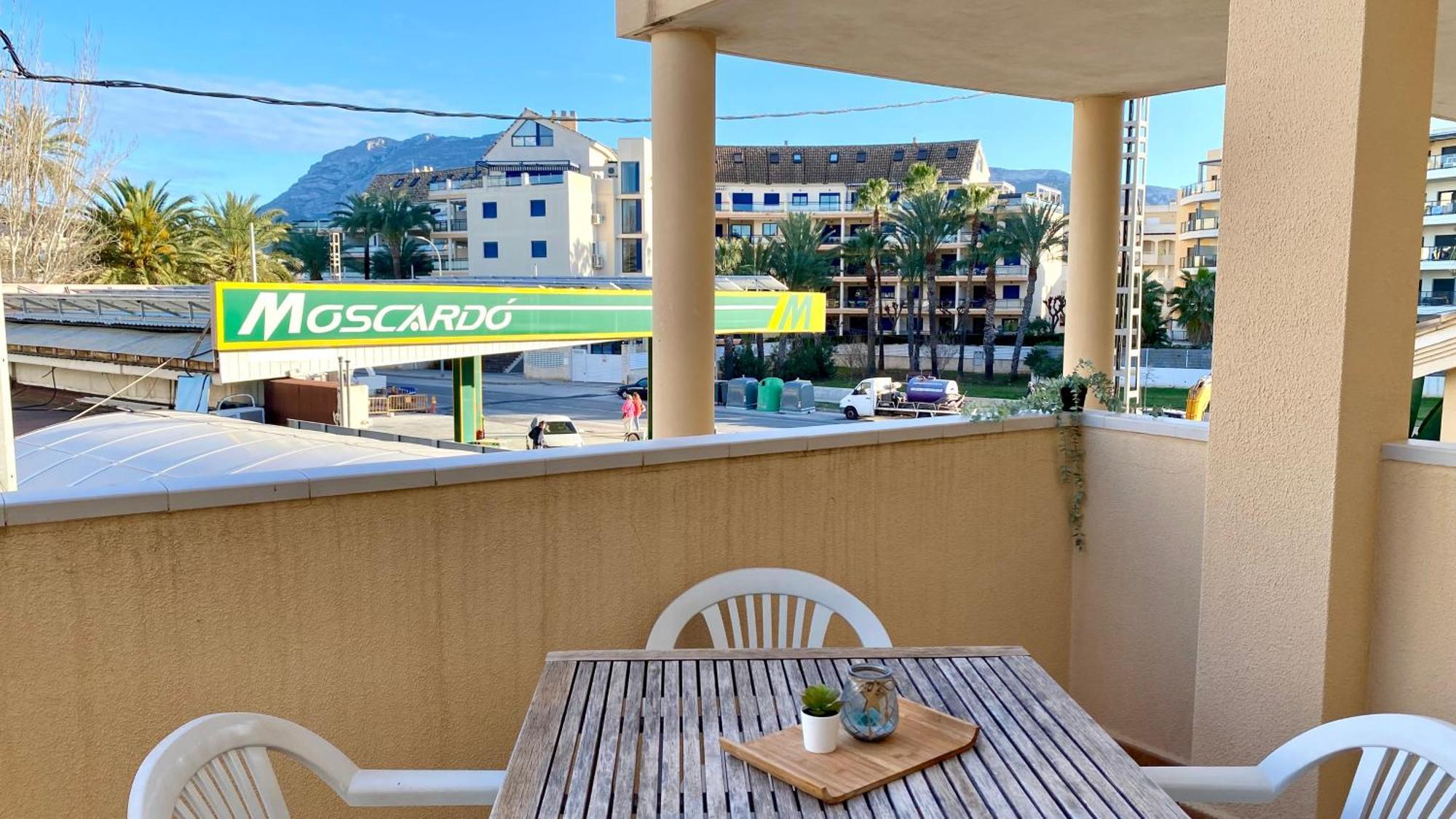 Apartamentos Carlton Vyb Denia Exteriör bild