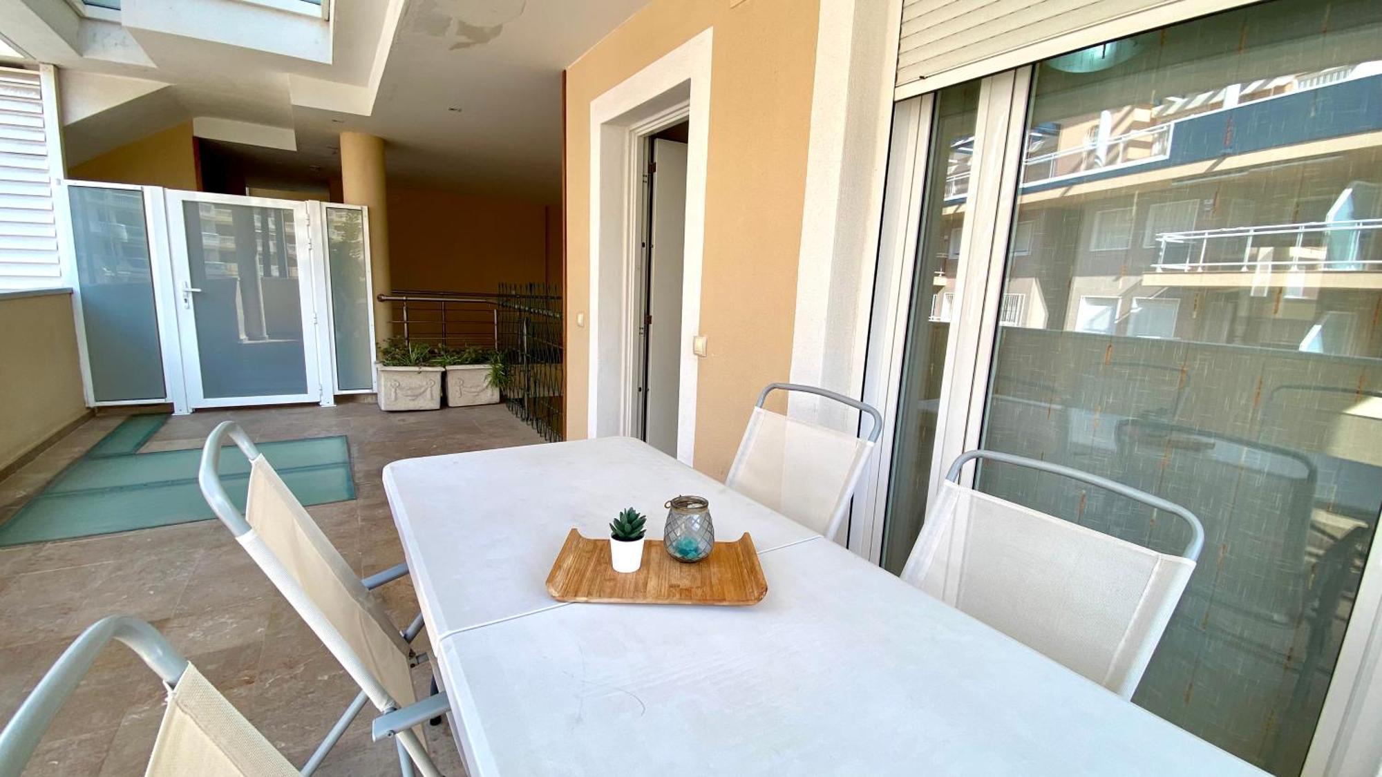 Apartamentos Carlton Vyb Denia Exteriör bild