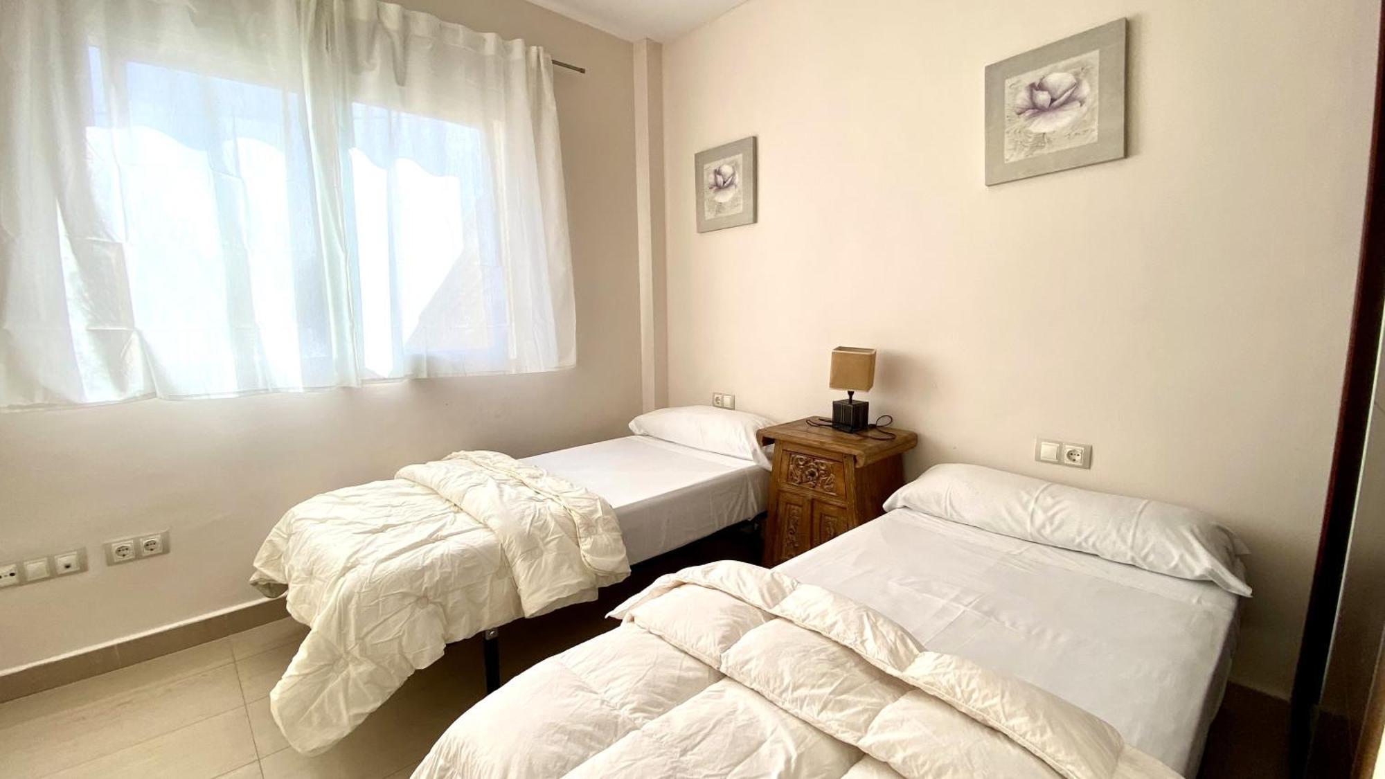 Apartamentos Carlton Vyb Denia Exteriör bild