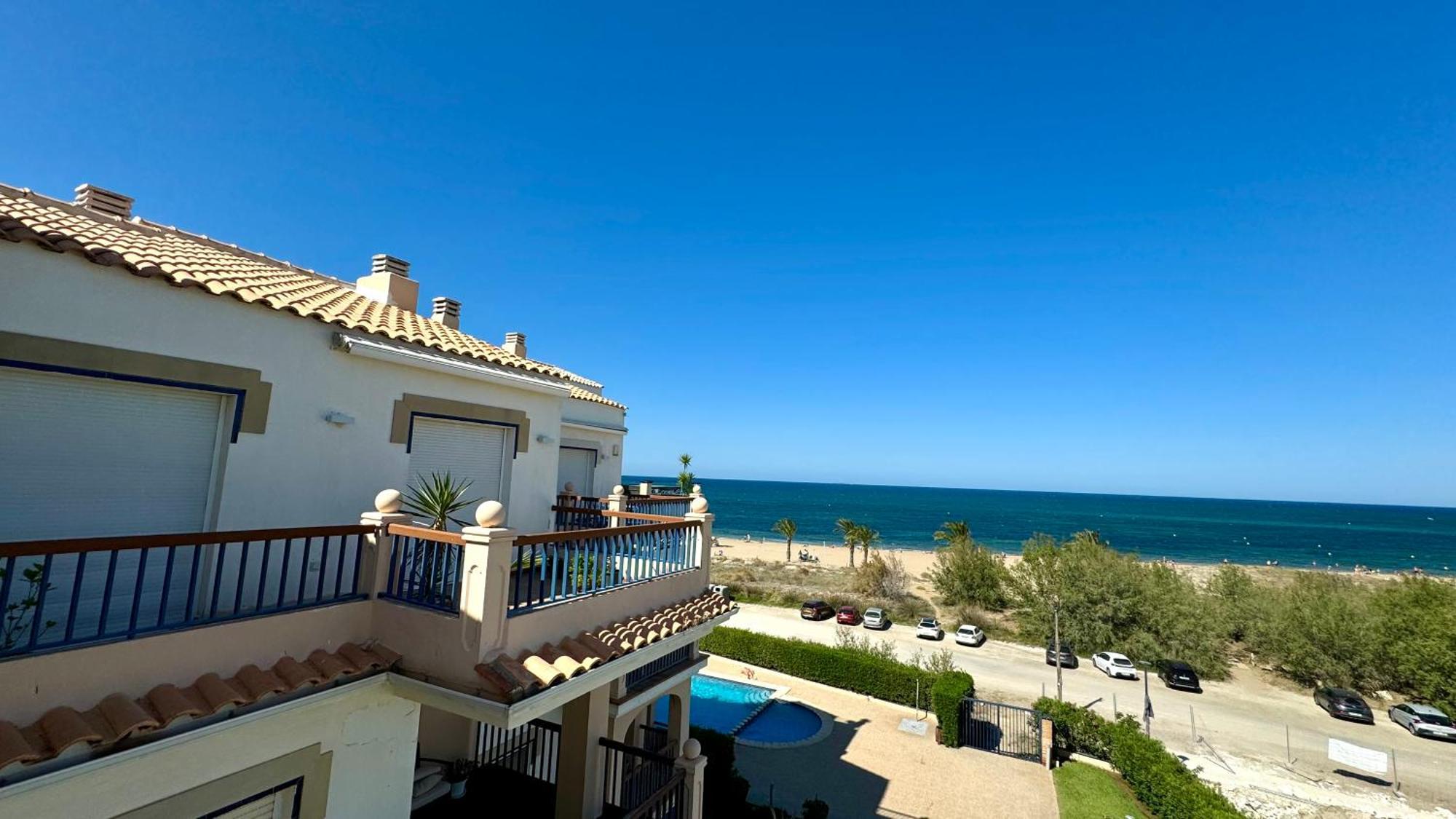 Apartamentos Carlton Vyb Denia Exteriör bild