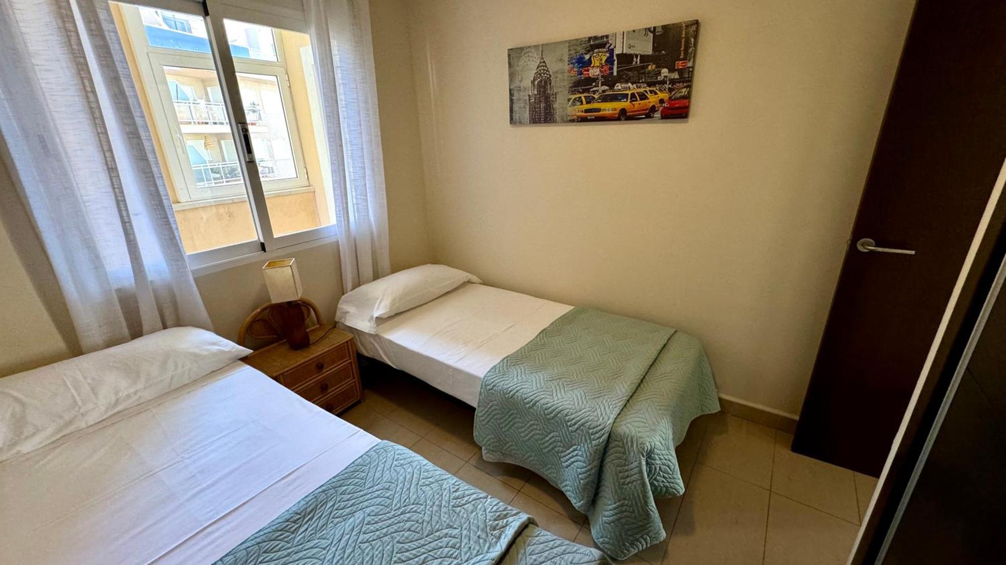 Apartamentos Carlton Vyb Denia Exteriör bild
