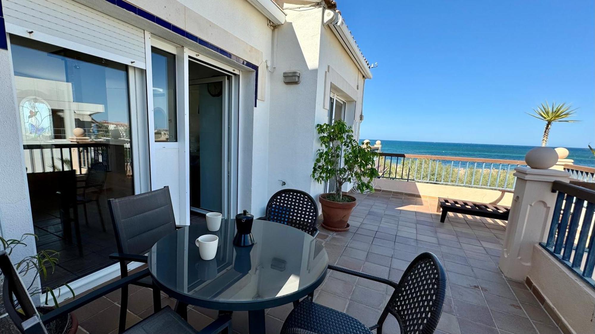 Apartamentos Carlton Vyb Denia Exteriör bild