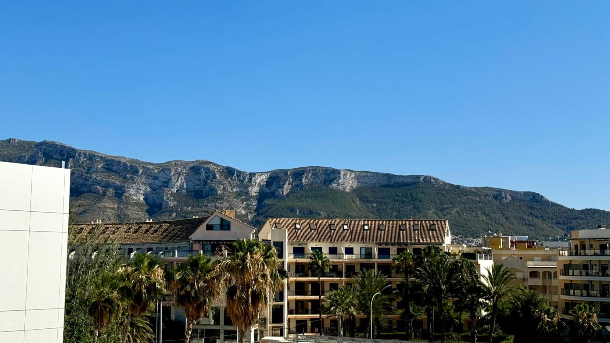Apartamentos Carlton Vyb Denia Exteriör bild
