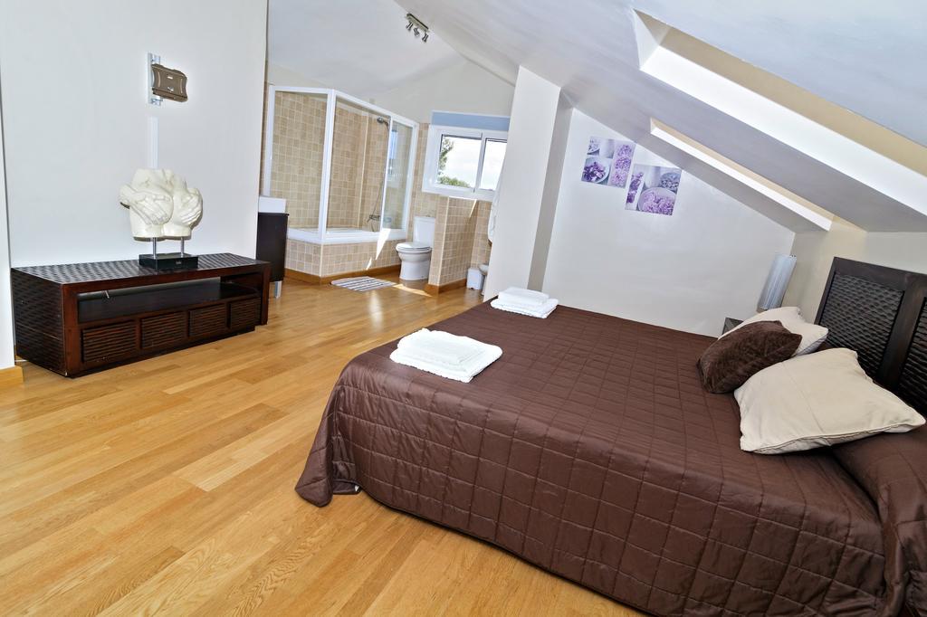 Apartamentos Carlton Vyb Denia Exteriör bild