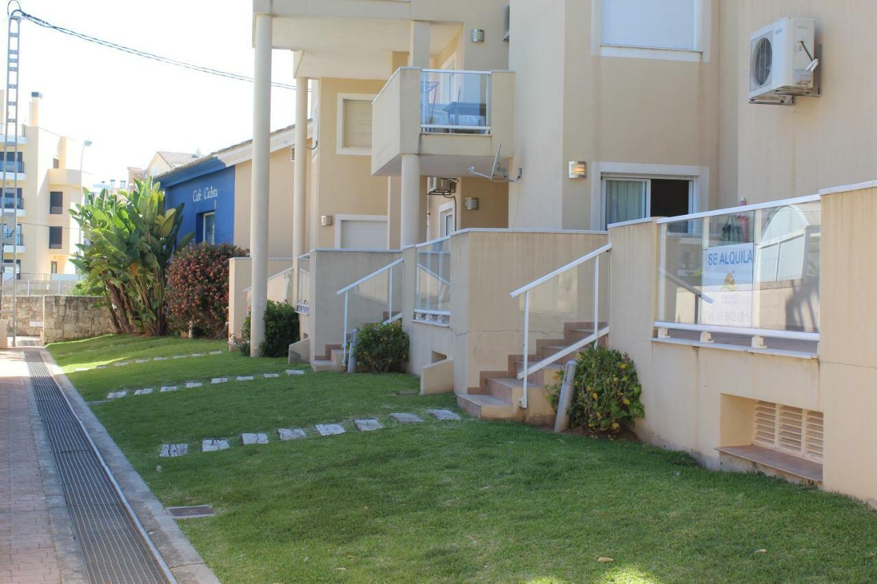 Apartamentos Carlton Vyb Denia Exteriör bild